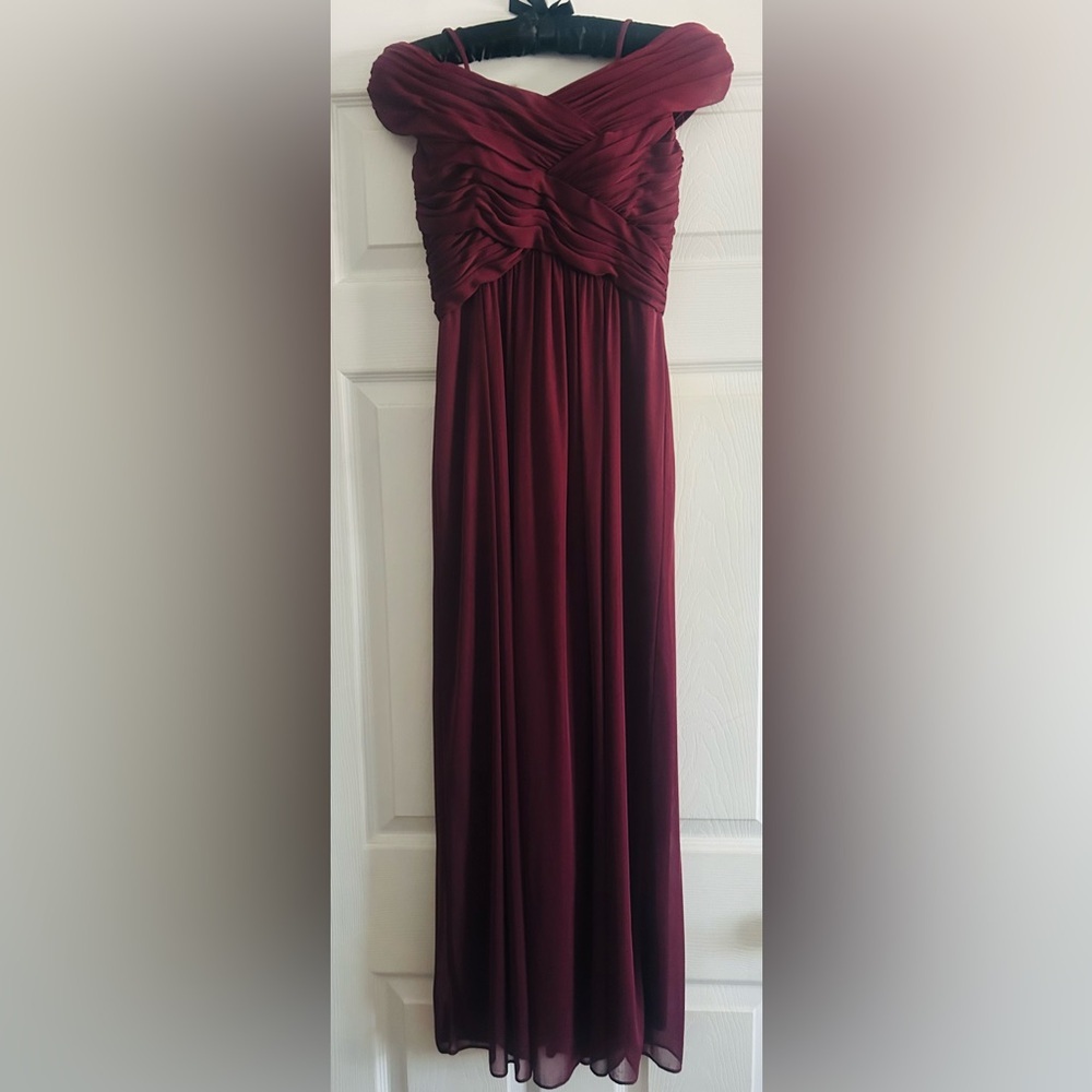 Crisscross Off-Shoulder Girls Junior Bridesmaid dress, sewn in bra, size 10 - Picture 3 of 9